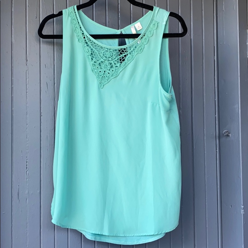 Sea foam LC short sleeve blouse